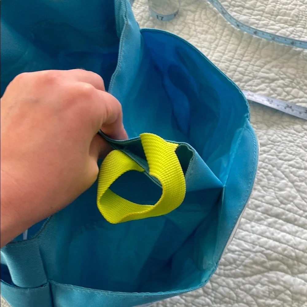 Melissa & Doug Octopus Beach Bag with Waterproof Design